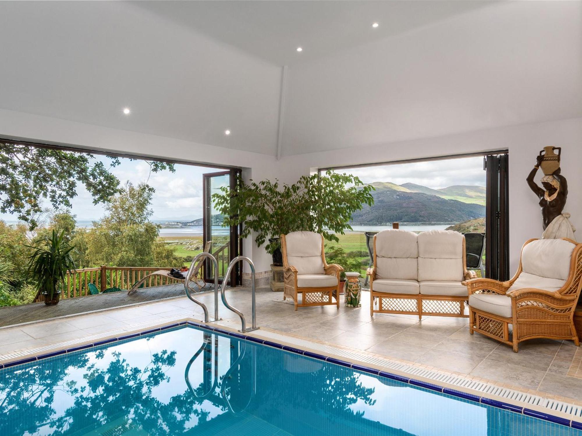 Treetops Villa Fairbourne Esterno foto